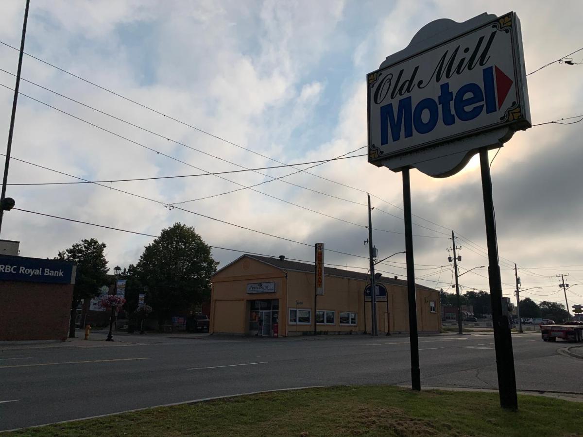 Old Mill Motel Blind River Exterior photo